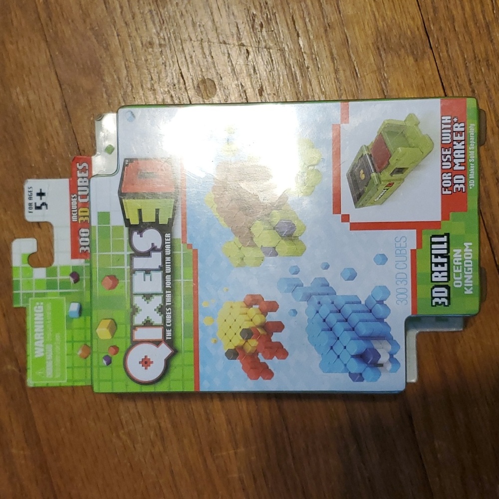 5 For $40 NIB Qixels 3D maker Ocean Kingdom refill